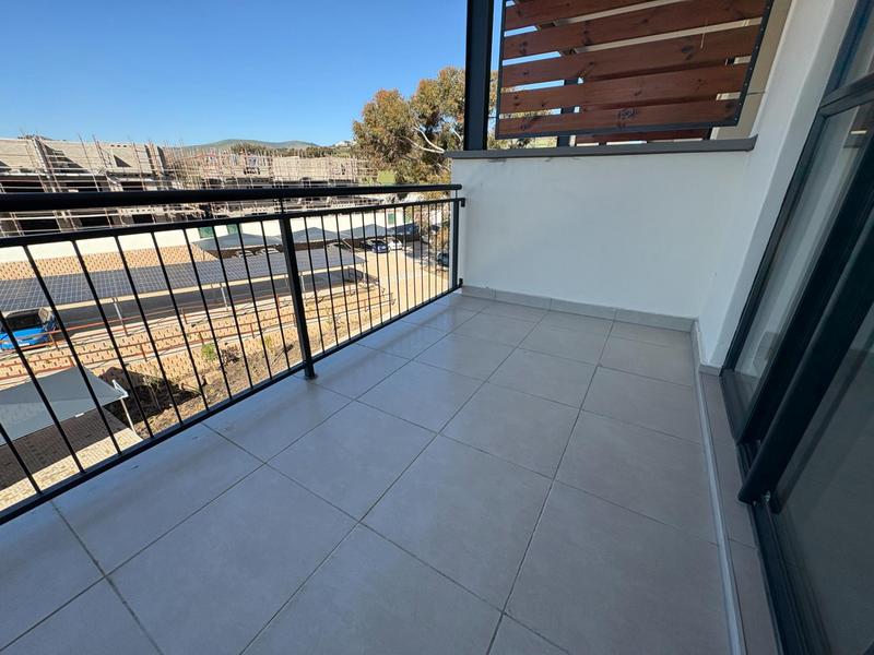 To Let 1 Bedroom Property for Rent in Richwood Western Cape